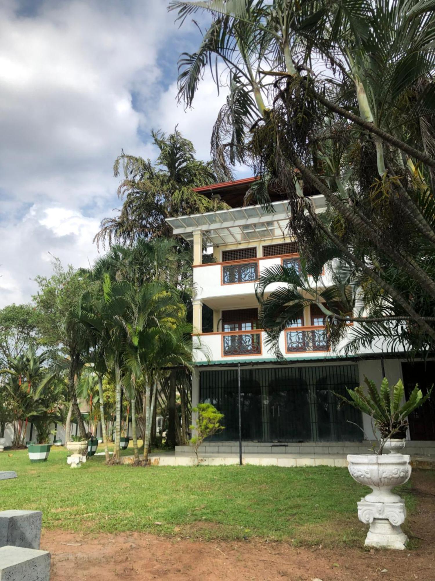 Amani Lake Resort Panadura Extérieur photo