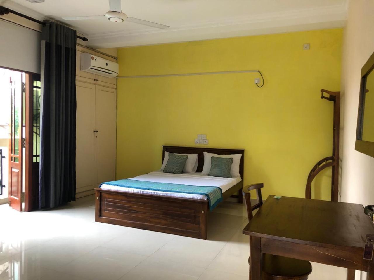 Amani Lake Resort Panadura Extérieur photo